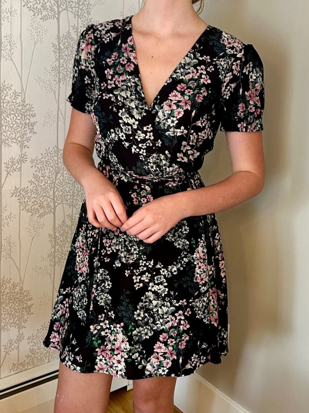 Cupcakes and Cashmere wrap dress Size Small
